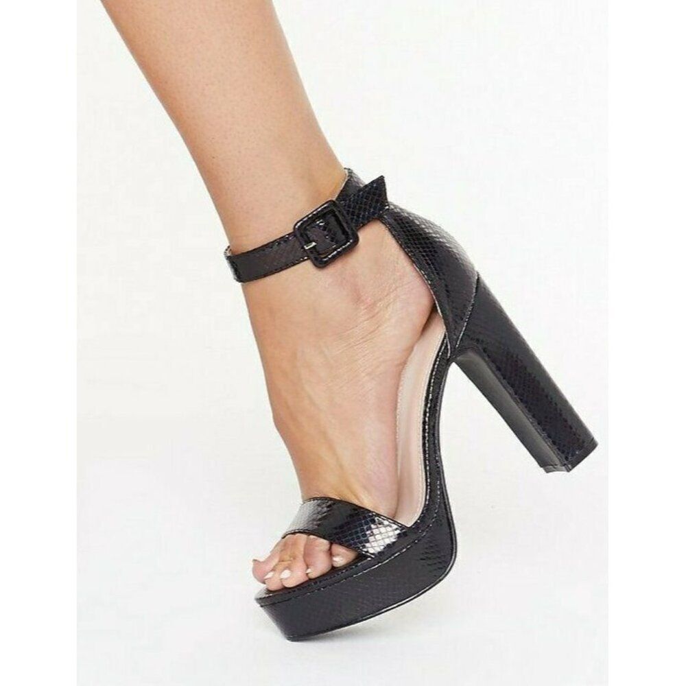 Snake Two Part Women's 9.5b snakeskin design black platform heels - New
